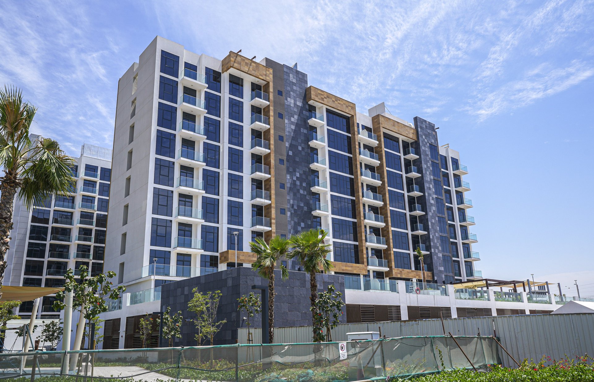 Azizi Riviera 60